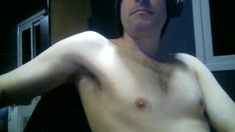 gauchors21 online show from 11-09-25, 02:32