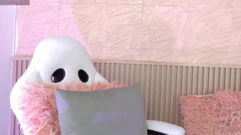 gaviluc_ online show from 11-07-25, 10:26