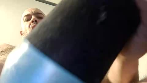 Snapshot of gazg1984 chatting on 01-19-25, 11:21 gazg1984 online show from 01-19-25, 11:21