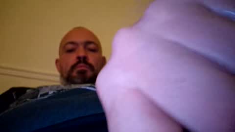 Snapshot of gazg1984 chatting on 09-16-25, 11:17 gazg1984 online show from 09-16-25, 11:17