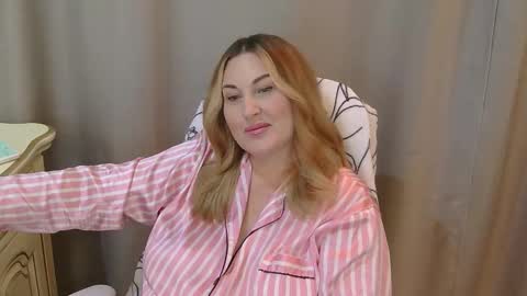 gazz2025 online show from 11-22-25, 05:01