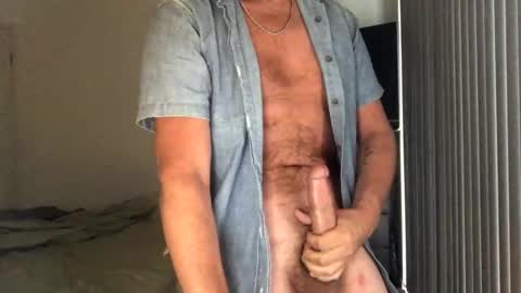 gcsurfer81 online show from 12-11-24, 04:28