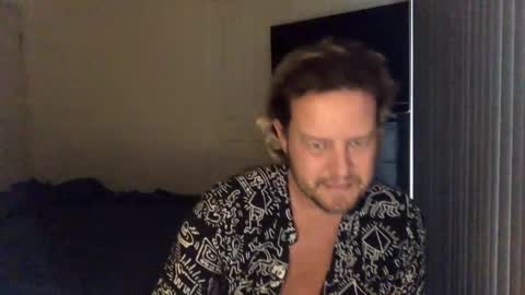 gcsurfer81 online show from 01-17-25, 07:41