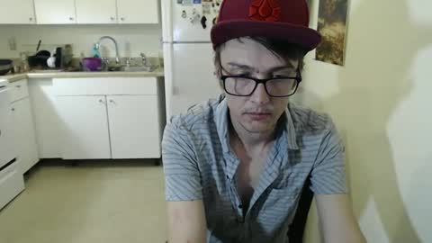 Snapshot of gdanch chatting on 12-29-24, 12:52 G online show from 12-29-24, 12:52