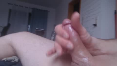 Snapshot of geilomattig chatting on 12-23-24, 12:41 Lassmiranda online show from 12-23-24, 12:41