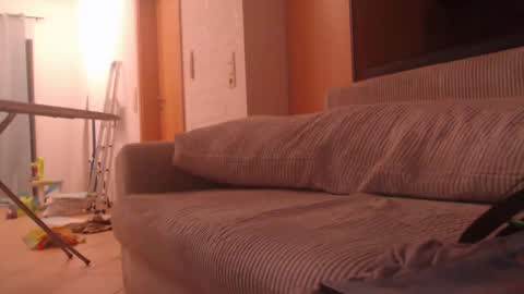 Snapshot of geilomattig chatting on 01-30-25, 06:10 Lassmiranda online show from 01-30-25, 06:10