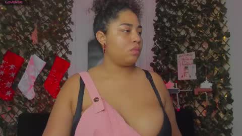 Snapshot of geminis_grey chatting on 02-06-25, 01:16 Geminis online show from 02-06-25, 01:16