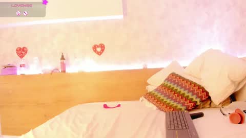 geminis muentes online show from 02-25-25, 07:09