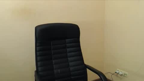 Gemma online show from 10-23-25, 06:02