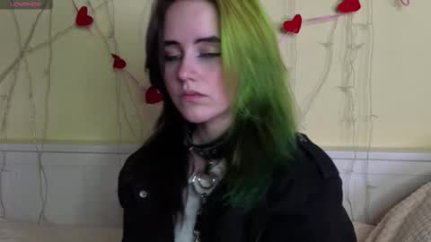 Ilona online show from 10-14-25, 06:42