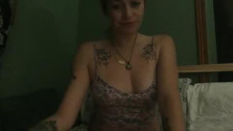 Snapshot of gemmyrosee chatting on 09-29-25, 08:08 gemmyrosee online show from 09-29-25, 08:08
