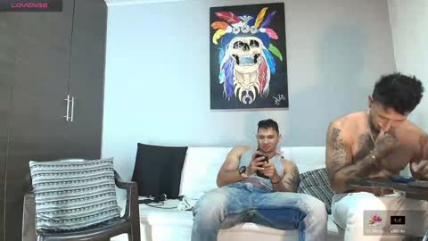 Snapshot of gendersonfit chatting on 01-15-25, 11:08 gendersonfit online show from 01-15-25, 11:08