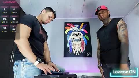 Snapshot of gendersonfit chatting on 03-11-25, 02:18 gendersonfit online show from 03-11-25, 02:18