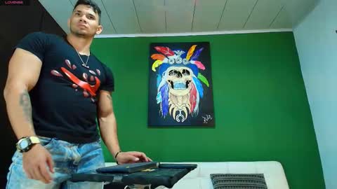 Snapshot of gendersonfit chatting on 09-17-25, 11:06 gendersonfit online show from 09-17-25, 11:06