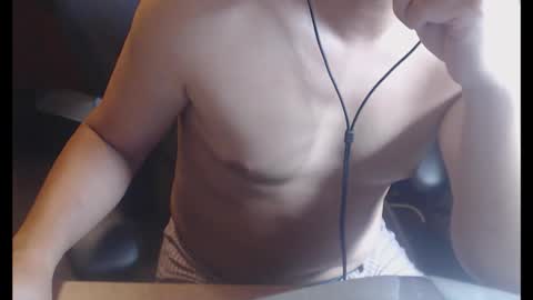 Snapshot of genefun chatting on 10-19-25, 12:11 genefun online show from 10-19-25, 12:11