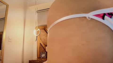  Genessis and David  online show from 09-18-25, 04:14