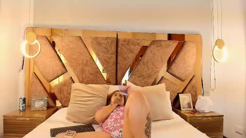  Genessis and David  online show from 09-28-25, 04:40