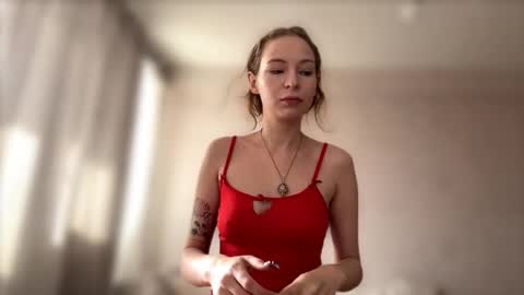 Emmi online show from 09-30-25, 08:19