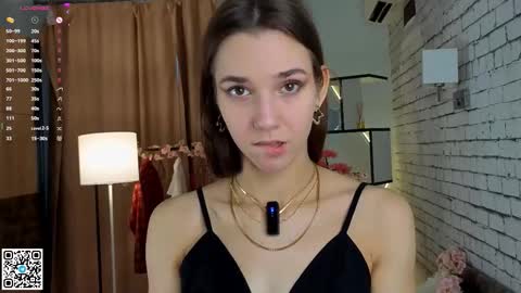 Amely  online show from 10-07-25, 04:20