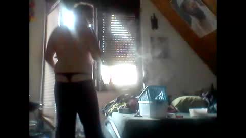 Snapshot of genius1606 chatting on 09-09-25, 05:12 genius1606 online show from 09-09-25, 05:12