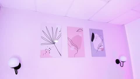 Snapshot of gennesis_love chatting on 12-08-24, 08:20 Sofia online show from 12-08-24, 08:20