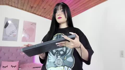 Snapshot of gennesis_love chatting on 03-11-25, 03:37 Sofia online show from 03-11-25, 03:37