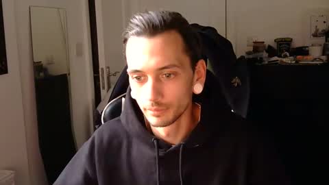 George2323 online show from 01-20-25, 03:18