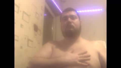 Snapshot of george84xxx chatting on 01-17-25, 06:44 GeOOXXX online show from 01-17-25, 06:44