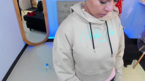 Georgina Coule online show from 12-30-24, 06:16