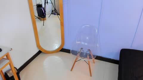 Georgina Coule online show from 03-05-25, 12:11