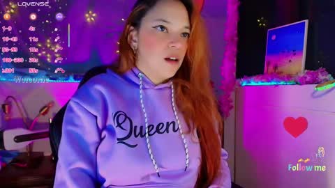 Snapshot of georgina_moschino chatting on 10-13-25, 10:54 georgina_moschino online show from 10-13-25, 10:54