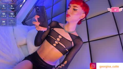 Snapshot of georginacute_ chatting on 10-06-25, 01:08 Georgina online show from 10-06-25, 01:08