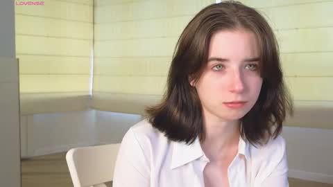 Snapshot of georginatrue chatting on 09-13-25, 03:06 My name is Kelly online show from 09-13-25, 03:06