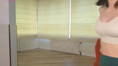 Snapshot of georginatrue chatting on 09-15-25, 03:17 My name is Kelly online show from 09-15-25, 03:17