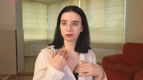 Snapshot of georginatrue chatting on 10-06-25, 03:15 My name is Kelly online show from 10-06-25, 03:15