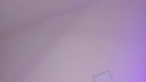 Kendal  online show from 12-22-24, 11:09