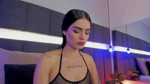 Kendal  online show from 01-30-25, 11:34