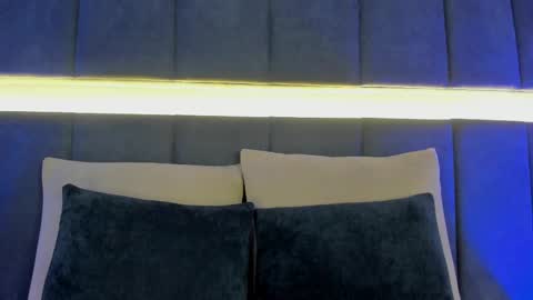 Kendal  online show from 02-14-25, 11:31