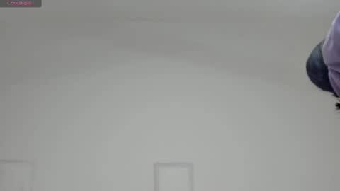 Kendal  online show from 02-19-25, 11:38