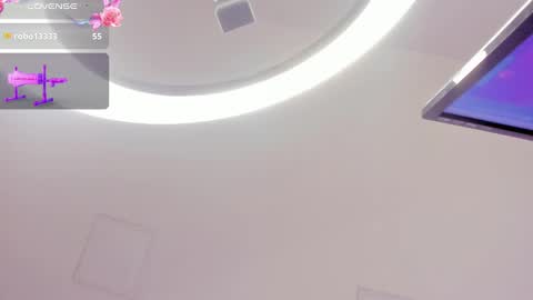 Kendal  online show from 03-01-25, 01:11