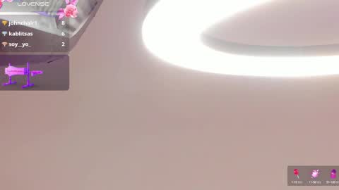 Kendal  online show from 03-07-25, 01:20