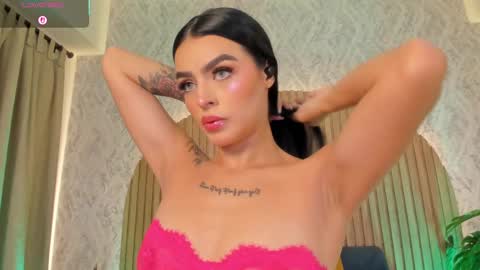 Kendal  online show from 09-15-25, 01:33