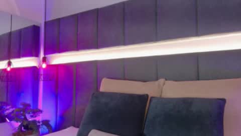 Kendal  online show from 12-02-25, 12:38