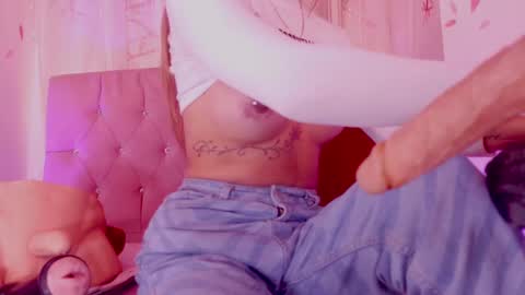 geraldinesuaan online show from 02-17-25, 02:48