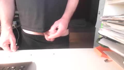 Snapshot of gerbisub chatting on 09-14-25, 08:41 gerbisub online show from 09-14-25, 08:41