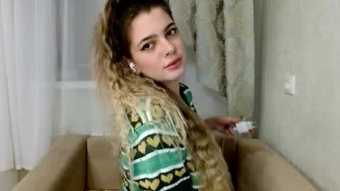 Gerda online show from 11-08-25, 01:06