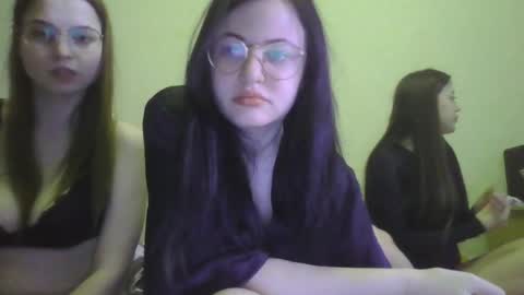 Eva online show from 03-03-25, 10:06