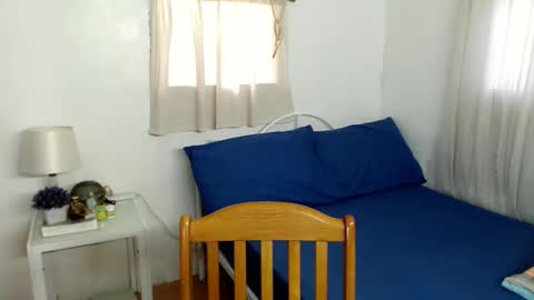 Snapshot of germansausage4u chatting on 11-13-25, 01:59 Samantha online show from 11-13-25, 01:59