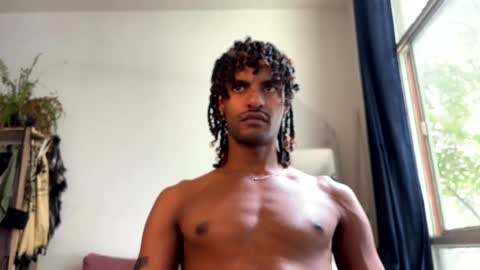 Snapshot of gerson229 chatting on 09-10-25, 03:12 gerson229 online show from 09-10-25, 03:12