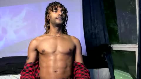 Snapshot of gerson229 chatting on 10-24-25, 03:03 gerson229 online show from 10-24-25, 03:03